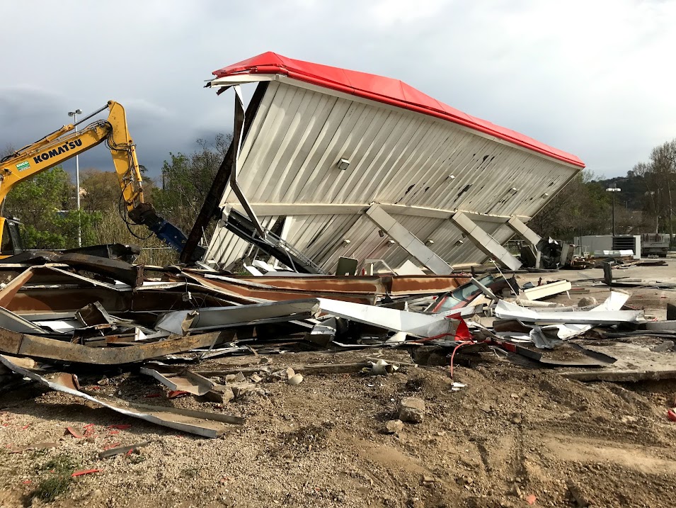 Chantier station-service