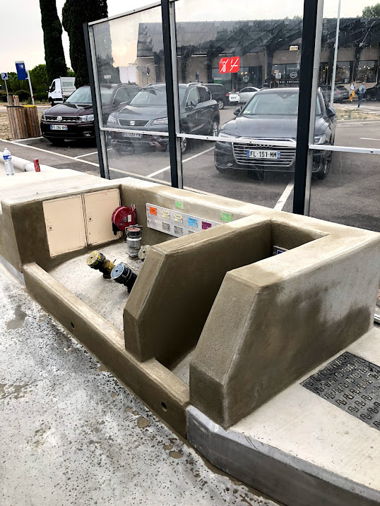 Chantier station-service